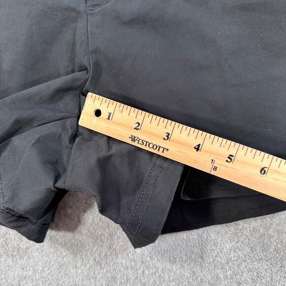 Magellan Outdoor Happy Camper Shorts Women's 10 Black 4" Inseam New Flat Front - Picture 3 of 6